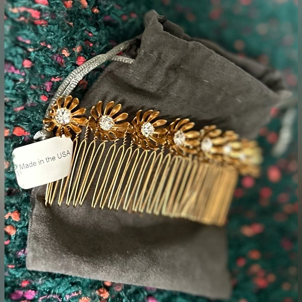 ELIZABETH COLE NWT Sophie Comb
